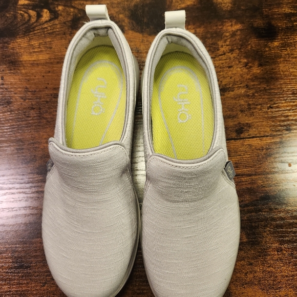 Ryka Natalie Slip on Sneakers women's size 6 vapor grey - Picture 2 of 7